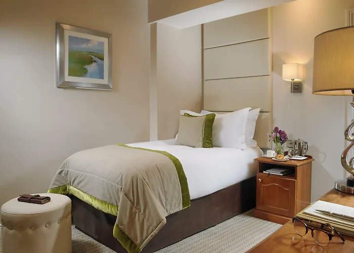 Buswells Hotel Dublin